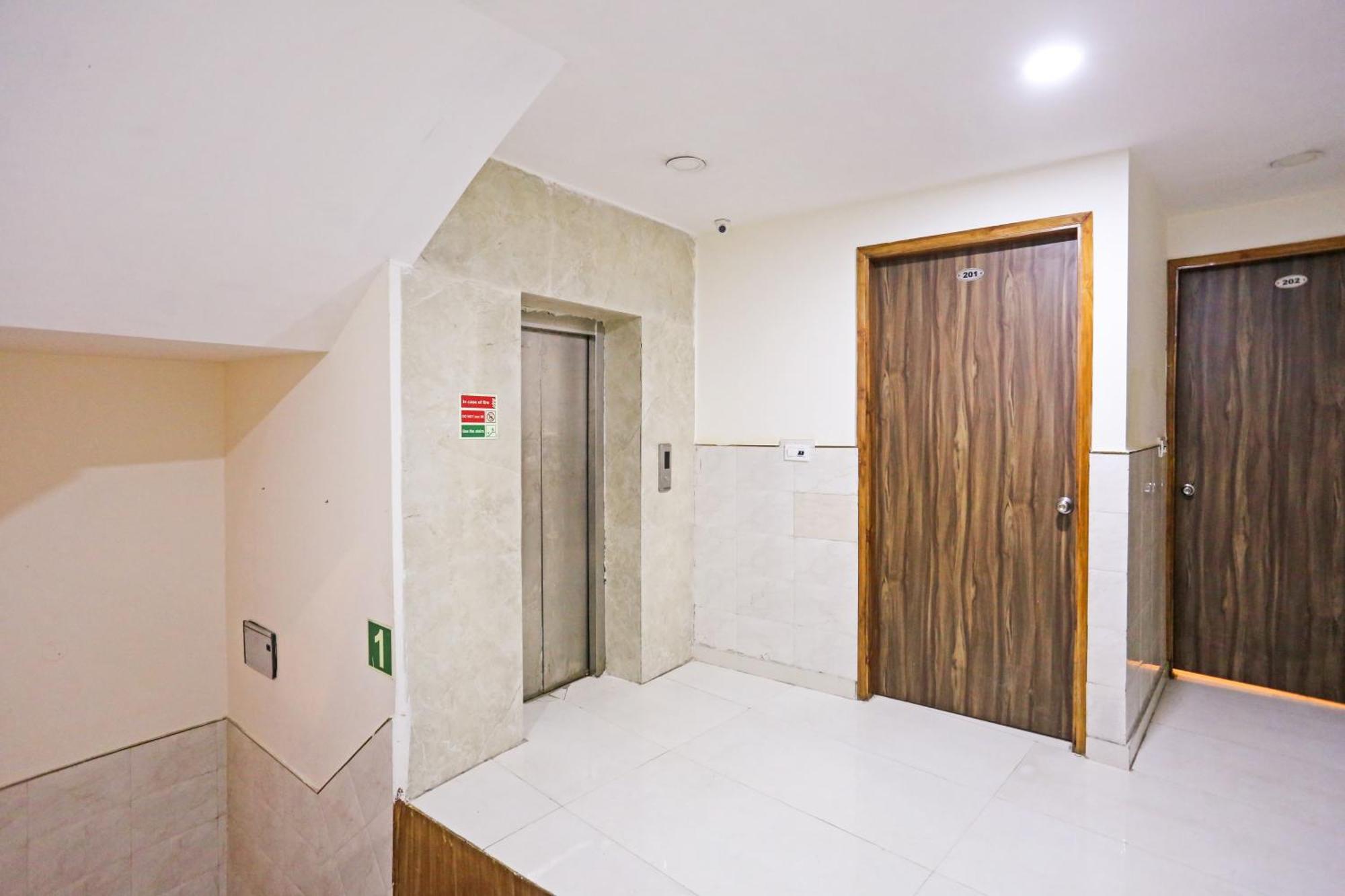 Hotel Happy Stay Delhi Airport Nueva Delhi Exterior foto